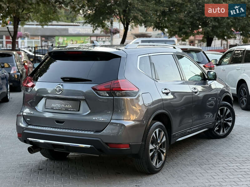 Внедорожник / Кроссовер Nissan Rogue 2017 в Одессе