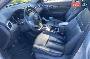 Внедорожник / Кроссовер Nissan Rogue 2014 в Львове