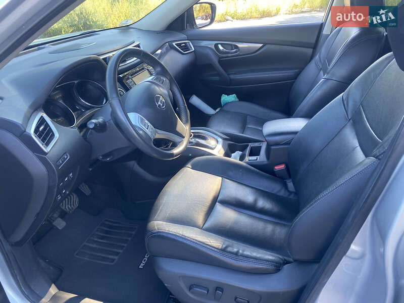 Позашляховик / Кросовер Nissan Rogue 2014 в Львові фото 10 Позашляховик / Кросовер Nissan Rogue 2014 в Львові