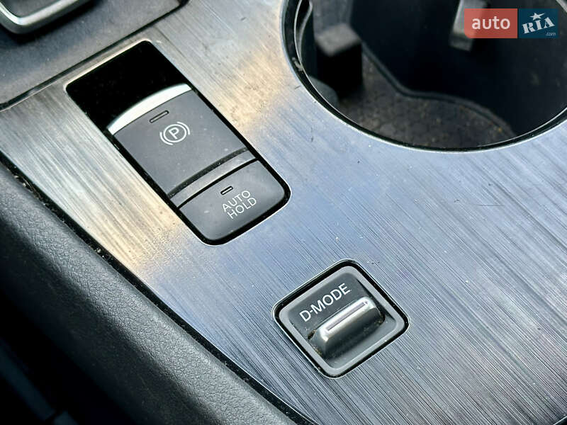 Внедорожник / Кроссовер Nissan Rogue 2021 в Киеве