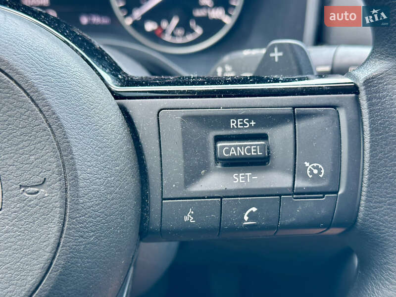 Внедорожник / Кроссовер Nissan Rogue 2021 в Киеве