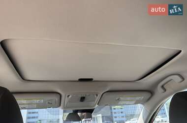 Позашляховик / Кросовер Nissan Rogue 2019 в 