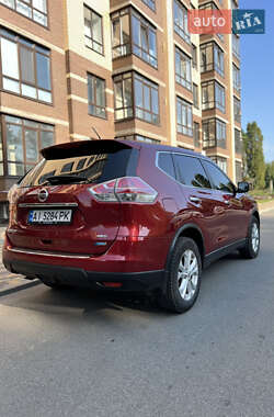 Внедорожник / Кроссовер Nissan Rogue 2014 в Чернигове