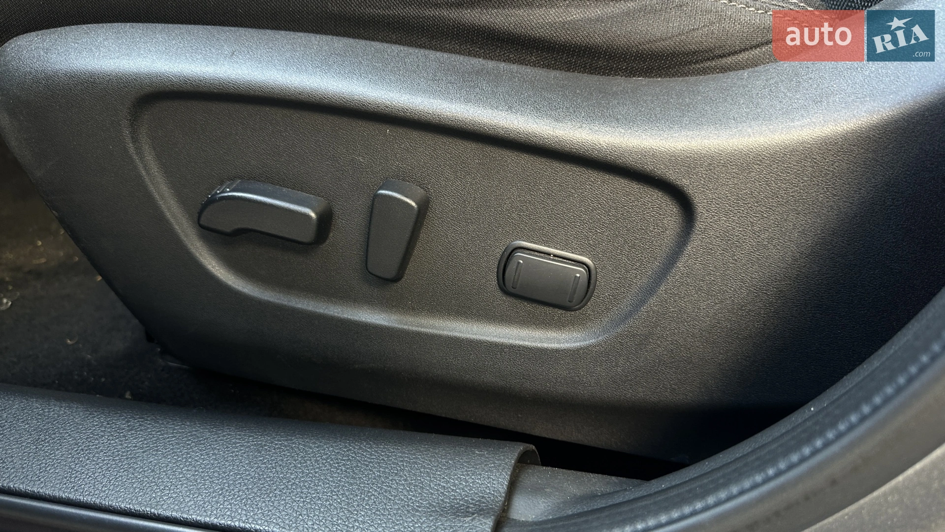 2019 Nissan Rogue - мініатюра 26
