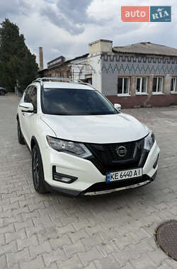 Внедорожник / Кроссовер Nissan Rogue 2019 в Днепре