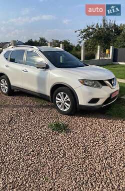 Внедорожник / Кроссовер Nissan Rogue 2014 в Новом Ярычеве