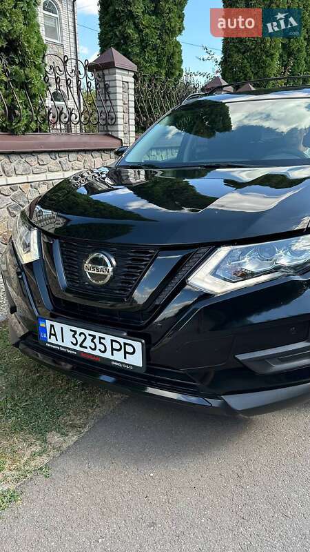 Позашляховик / Кросовер Nissan Rogue 2018 в Вишневому фото 3 Позашляховик / Кросовер Nissan Rogue 2018 в Вишневому