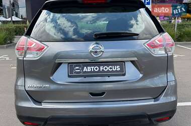 Внедорожник / Кроссовер Nissan Rogue 2016 в 