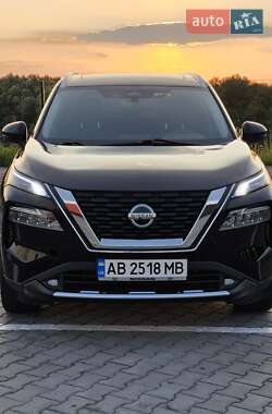 Внедорожник / Кроссовер Nissan Rogue 2021 в 