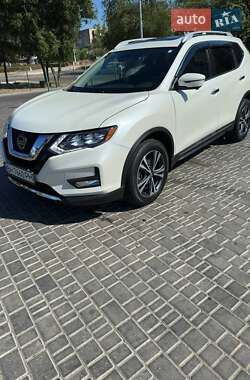 Внедорожник / Кроссовер Nissan Rogue 2018 в Измаиле
