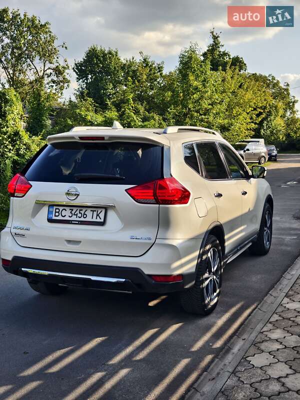 Внедорожник / Кроссовер Nissan Rogue 2016 в Львове фото 2 Внедорожник / Кроссовер Nissan Rogue 2016 в Львове