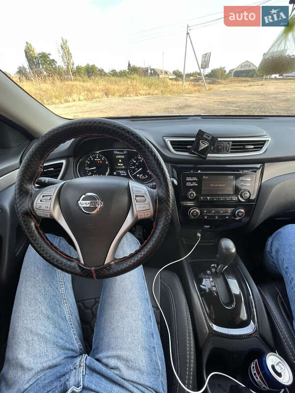 Внедорожник / Кроссовер Nissan Rogue 2016 в Одессе