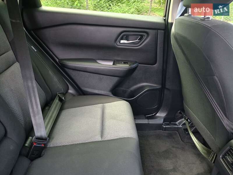 Позашляховик / Кросовер Nissan Rogue 2024 в Острозі фото 2 Позашляховик / Кросовер Nissan Rogue 2024 в Острозі