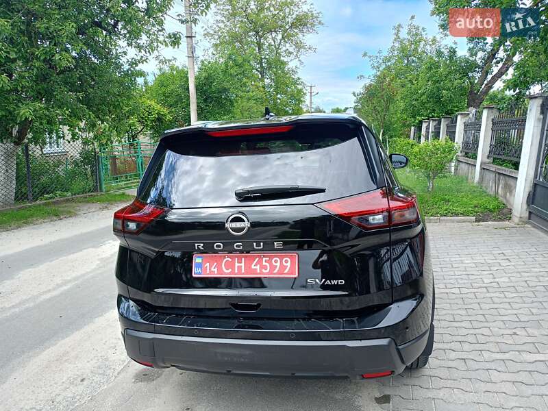 Позашляховик / Кросовер Nissan Rogue 2024 в Острозі фото 11 Позашляховик / Кросовер Nissan Rogue 2024 в Острозі