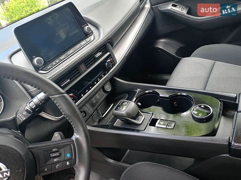 Позашляховик / Кросовер Nissan Rogue 2024 в Острозі фото 35 Позашляховик / Кросовер Nissan Rogue 2024 в Острозі