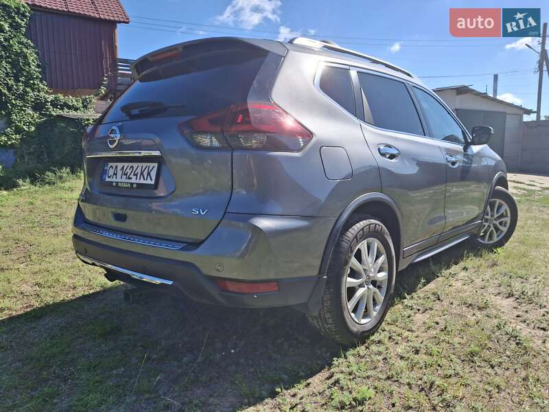 Внедорожник / Кроссовер Nissan Rogue 2020 в Черкассах