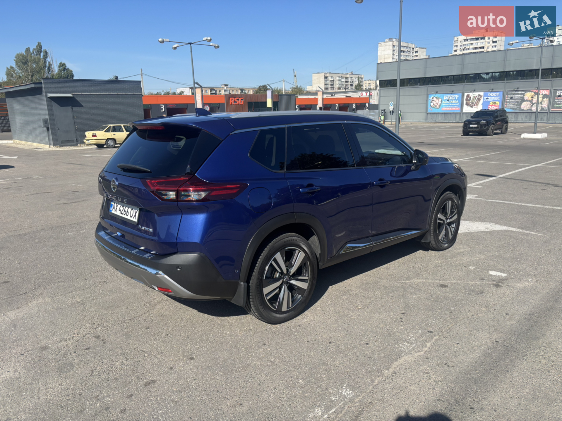 2021 Nissan Rogue - мініатюра 11