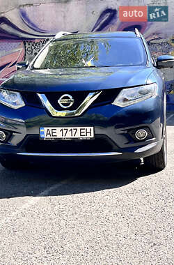 Внедорожник / Кроссовер Nissan Rogue 2014 в Днепре