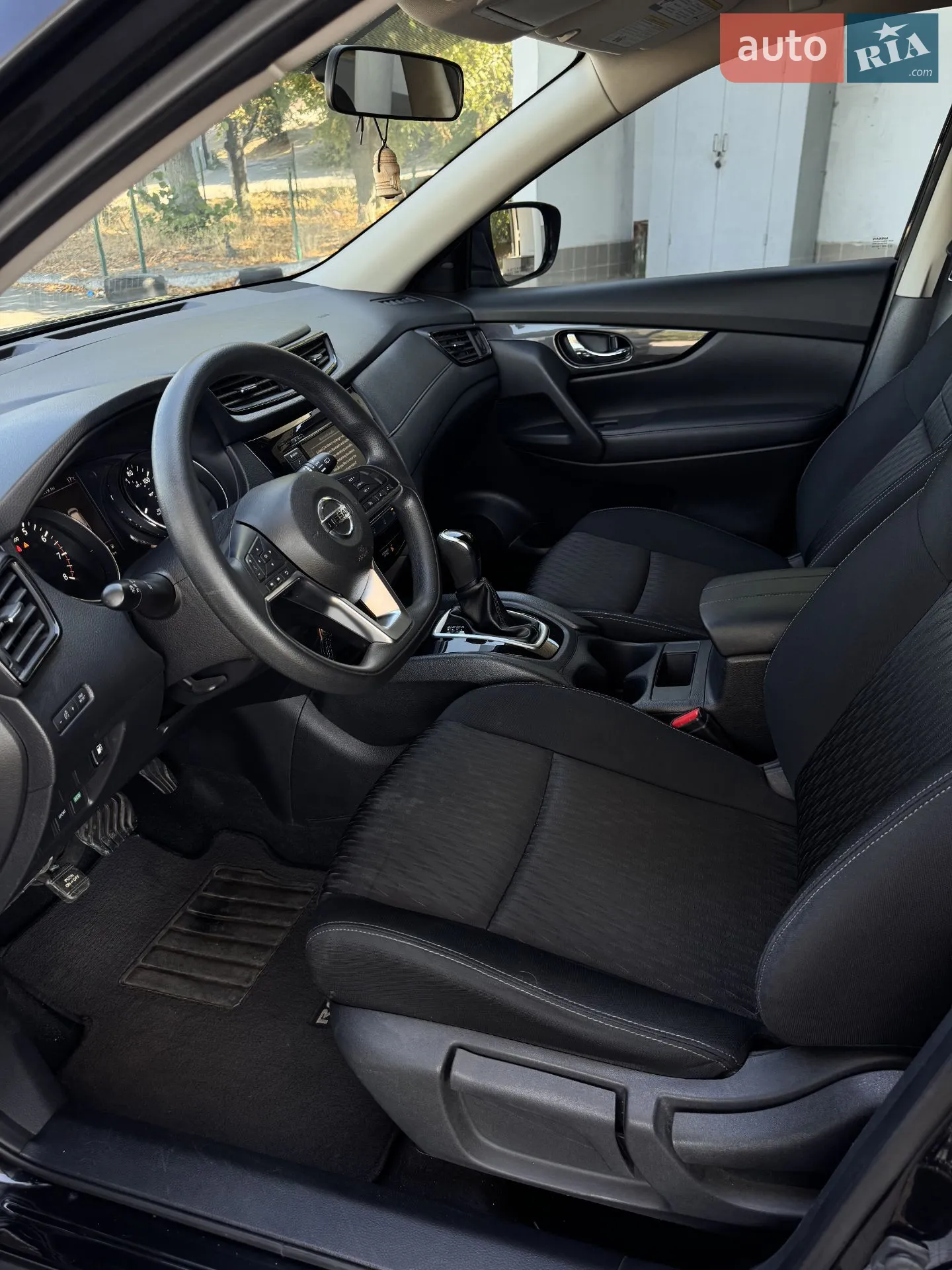 2018 Nissan Rogue - мініатюра 8