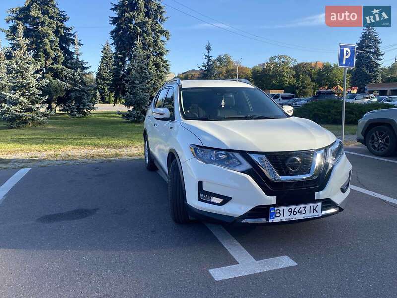 Позашляховик / Кросовер Nissan Rogue 2019 в Кременчуці