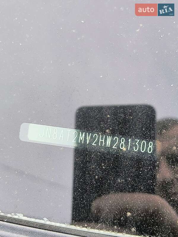 Позашляховик / Кросовер Nissan Rogue 2017 в Рогатині