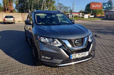 Внедорожник / Кроссовер Nissan Rogue 2019 в Черновцах