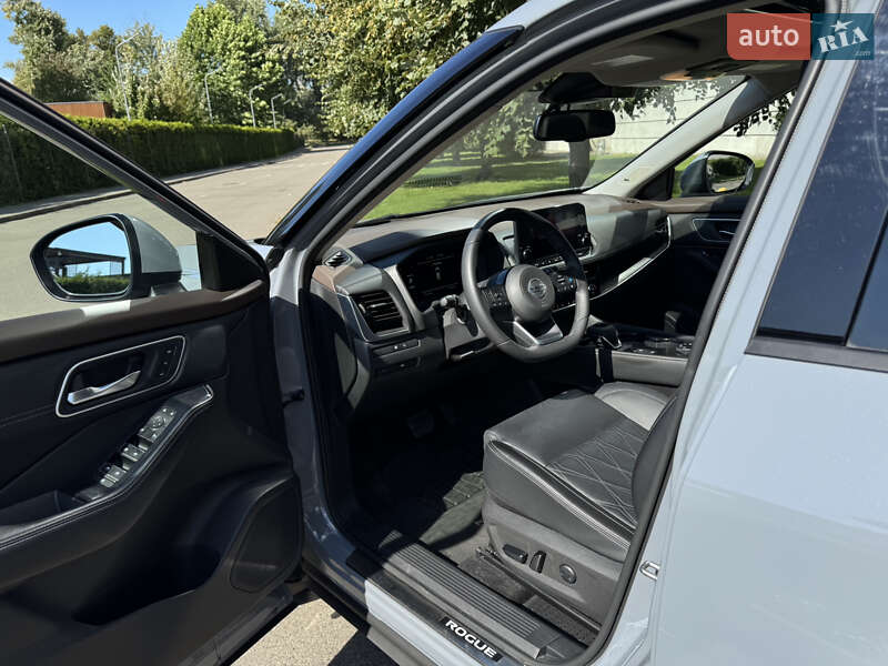 Позашляховик / Кросовер Nissan Rogue 2021 в Києві