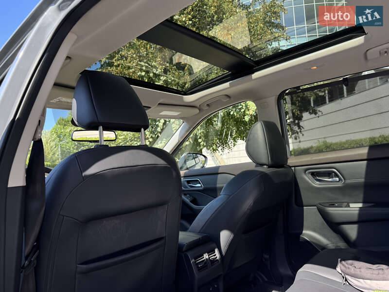 Позашляховик / Кросовер Nissan Rogue 2021 в Києві