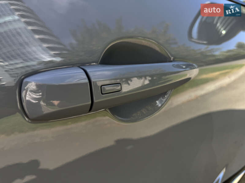 Позашляховик / Кросовер Nissan Rogue 2021 в Києві