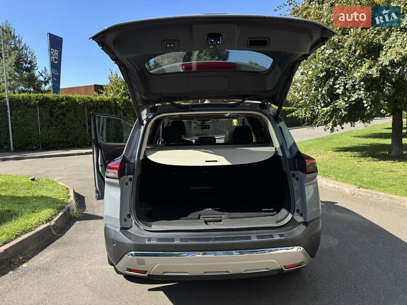 Позашляховик / Кросовер Nissan Rogue 2021 в Києві