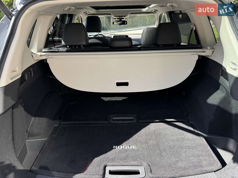 Позашляховик / Кросовер Nissan Rogue 2021 в Києві