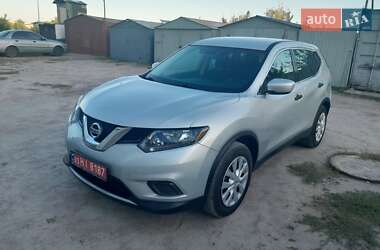 Внедорожник / Кроссовер Nissan Rogue 2015 в 