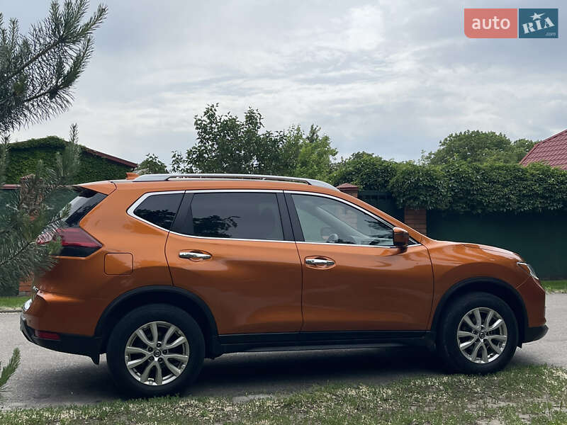 Внедорожник / Кроссовер Nissan Rogue 2019 в Днепре