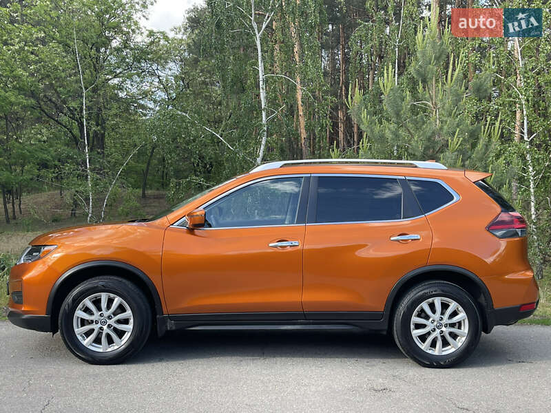Внедорожник / Кроссовер Nissan Rogue 2019 в Днепре