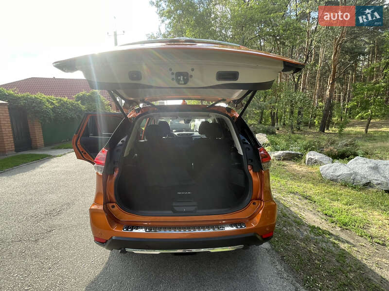 Внедорожник / Кроссовер Nissan Rogue 2019 в Днепре