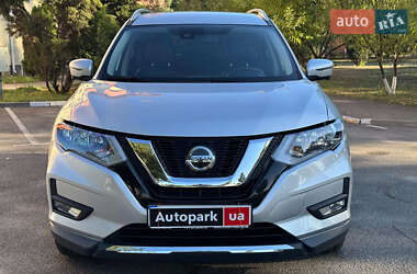 Внедорожник / Кроссовер Nissan Rogue 2019 в 