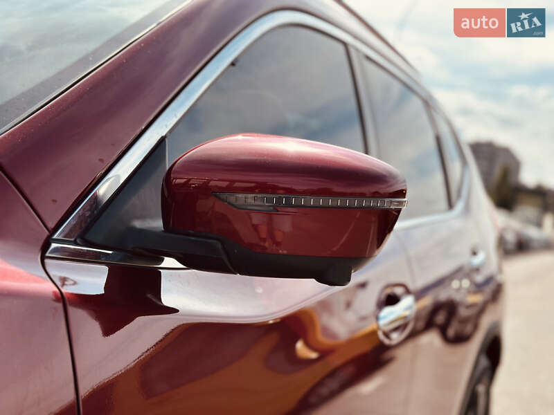 Позашляховик / Кросовер Nissan Rogue 2019 в Кременчуці