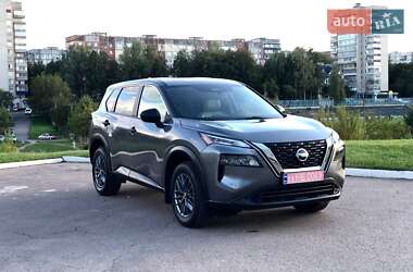 Внедорожник / Кроссовер Nissan Rogue 2020 в Ровно