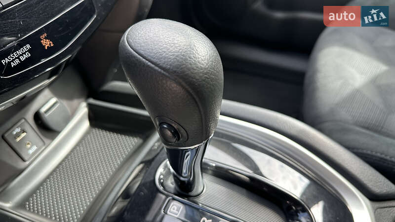 Позашляховик / Кросовер Nissan Rogue 2016 в Луцьку фото 21 Позашляховик / Кросовер Nissan Rogue 2016 в Луцьку