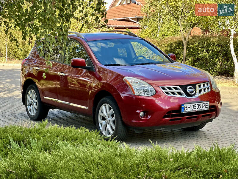Позашляховик / Кросовер Nissan Rogue 2011 в Одесі