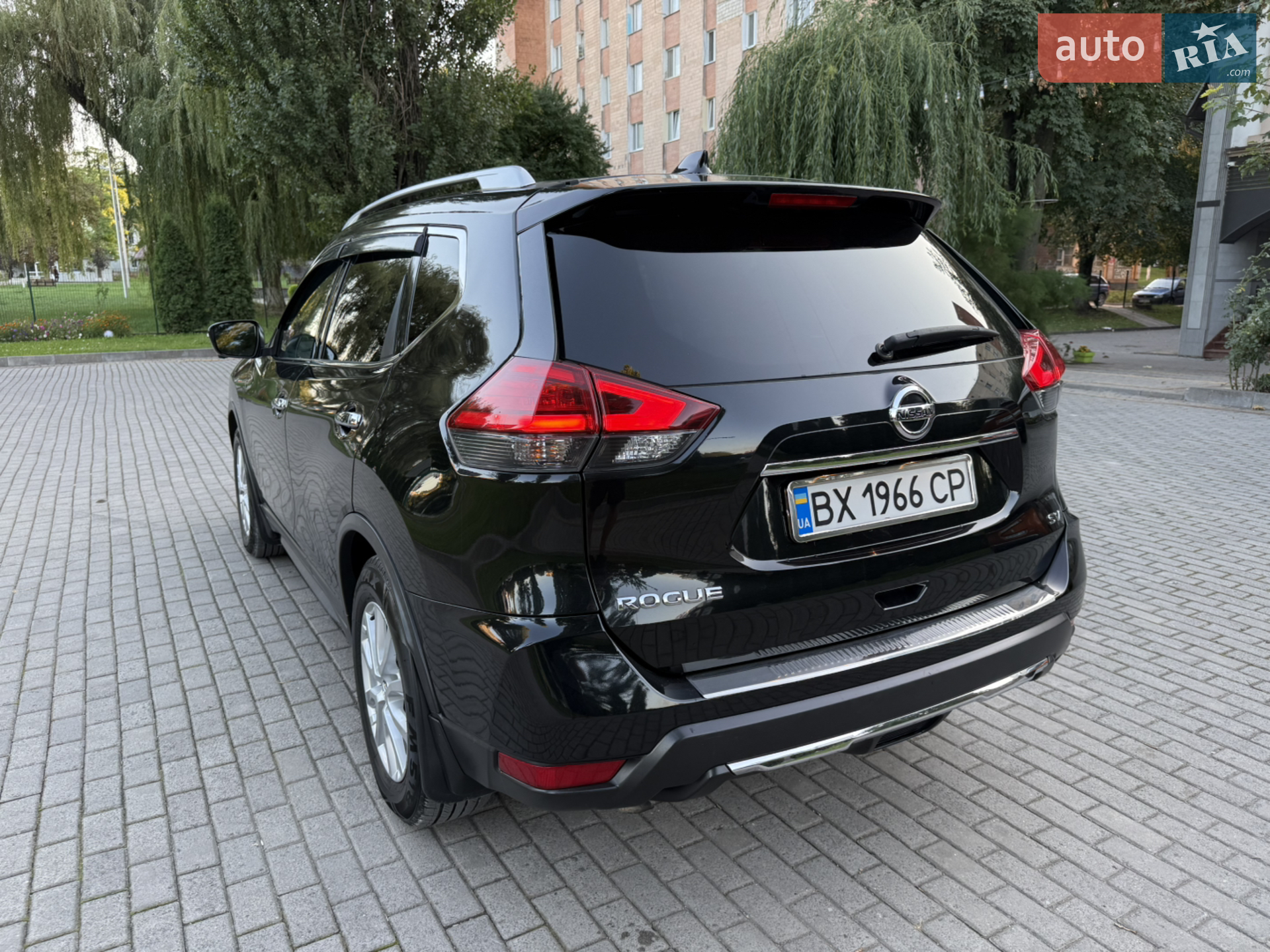 2017 Nissan Rogue - мініатюра 5
