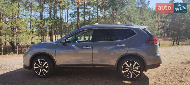 Позашляховик / Кросовер Nissan Rogue 2018 в Павлограді