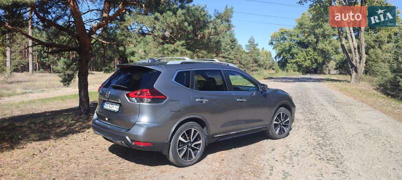 Позашляховик / Кросовер Nissan Rogue 2018 в Павлограді