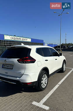 Внедорожник / Кроссовер Nissan Rogue 2018 в 