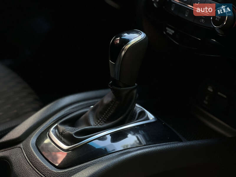 Внедорожник / Кроссовер Nissan Rogue 2017 в Кропивницком фото 14 Внедорожник / Кроссовер Nissan Rogue 2017 в Кропивницком