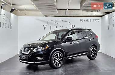 Внедорожник / Кроссовер Nissan Rogue 2018 в Киеве