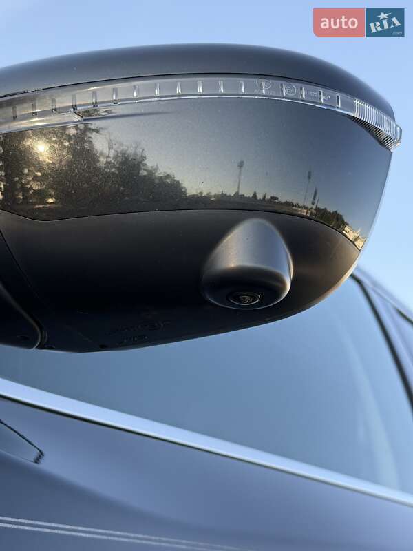 Позашляховик / Кросовер Nissan Rogue 2019 в Миколаєві