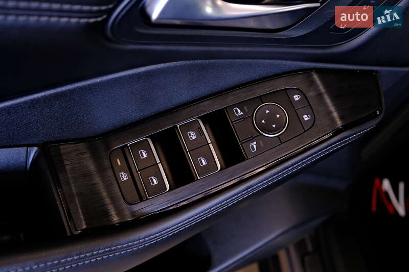 Внедорожник / Кроссовер Nissan Rogue 2023 в Одессе