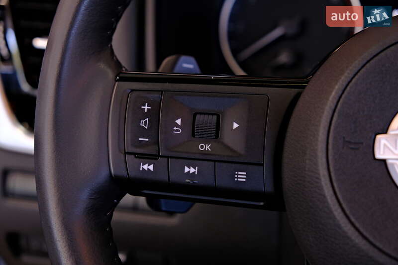 Внедорожник / Кроссовер Nissan Rogue 2023 в Одессе