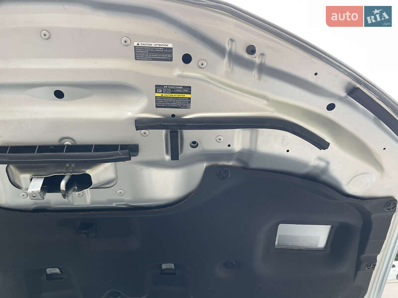 Позашляховик / Кросовер Nissan Rogue 2018 в Миргороді